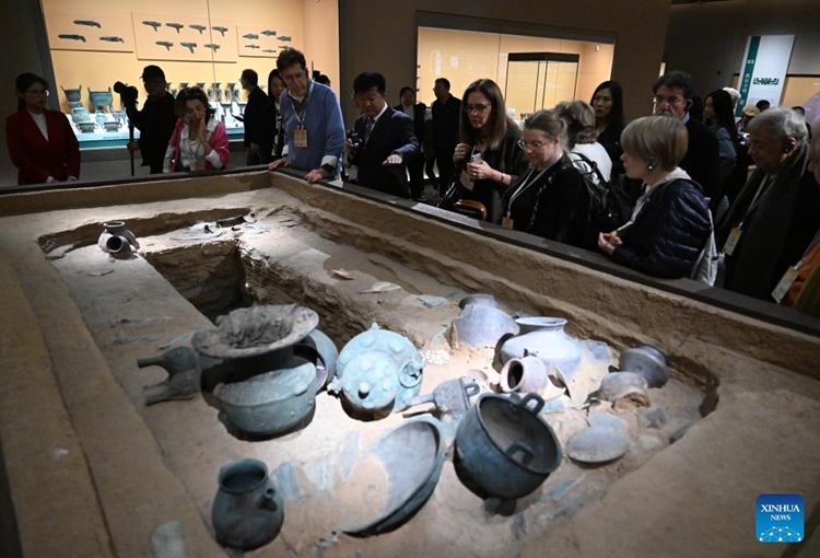 ????????????????????????????????????????????????????????????????????