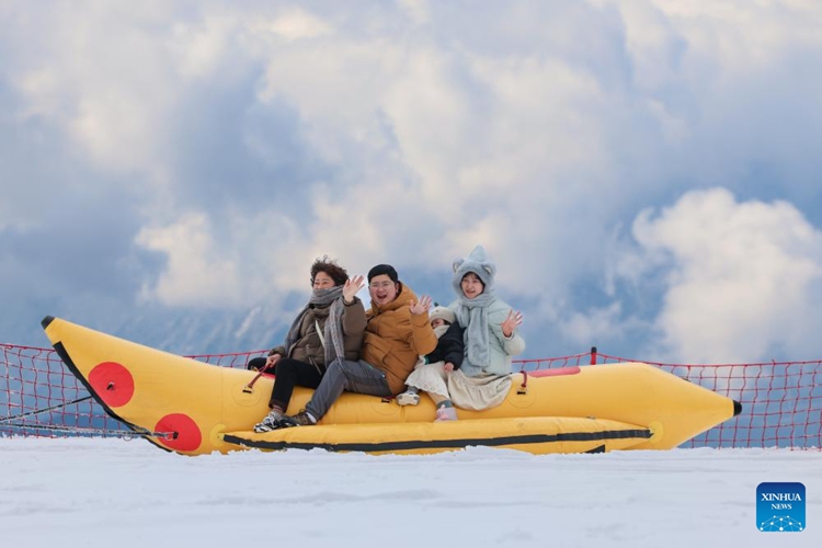 ????????????????????????????????????????????????????????????????????????????????