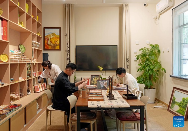 “Jinkun Xinshe” ?????????????????????????????????? ????????????????????????????????????????????????????? ????????????????????????????????????????????????????????????????? ?  (??????)