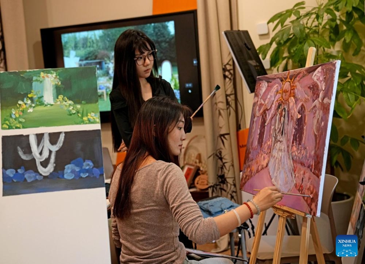 ????????????????????????????????????????????????????????????????????