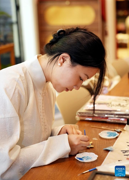 ????????????????????????????????????????????????????????????????????