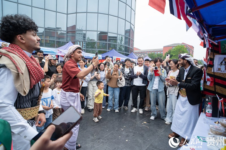 ????????????????????????????????????????????????????????????