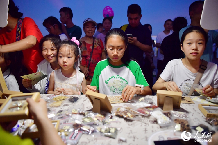 ???????????????????????????????????????????????????????????????????????????????????????????